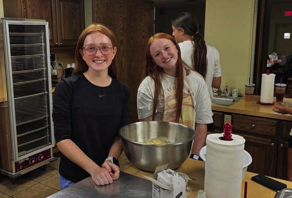 Childress Church of Christ youth thank first  responders, more during ‘in-town mission trip’