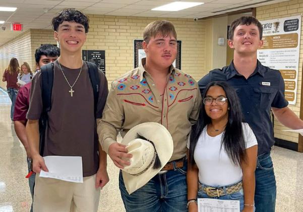 Memphis ISD welcomes back students
