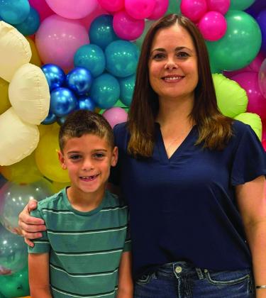 Childress elementary hosts ‘Muffins with Mom’