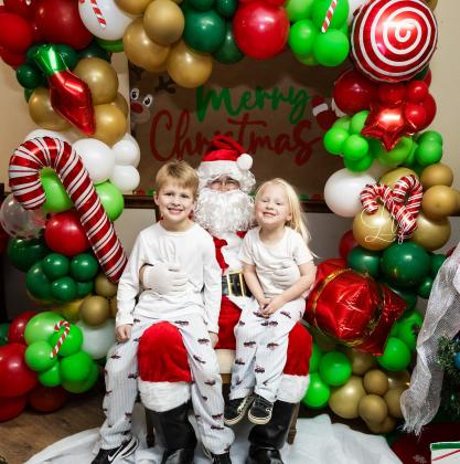 Avir at Childress welcomes Santa Claus Thursday, Dec. 18, inviting all for cookies, hot cocoa and photos with Santa. Through the Lens of Liz