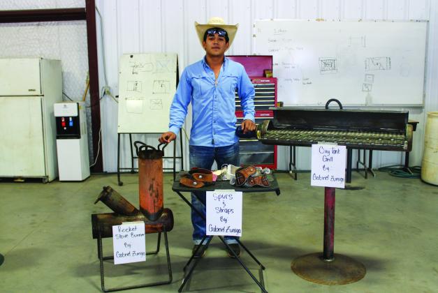 Over 15 Memphis Middle School and Memphis High School students displayed their work at the annual Memphis Independent School District (ISD) Training Center Showcase Wednesday, May 3, including junior Gabriel Zuniga, who presented his rocket stove burner, oxygen tank grill and spurs with straps. Earlier this year, Zuniga placed fourth in his class, as well as received a blue ribbon, with his spurs at the San Antonio Stock Show and Rodeo Agricultural Mechanics Show. The Red River Sun/Elizabeth Tanner