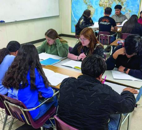 Freshmen, sophomores participate in iLead Transformation Table