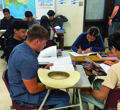 Freshmen, sophomores participate in iLead Transformation Table