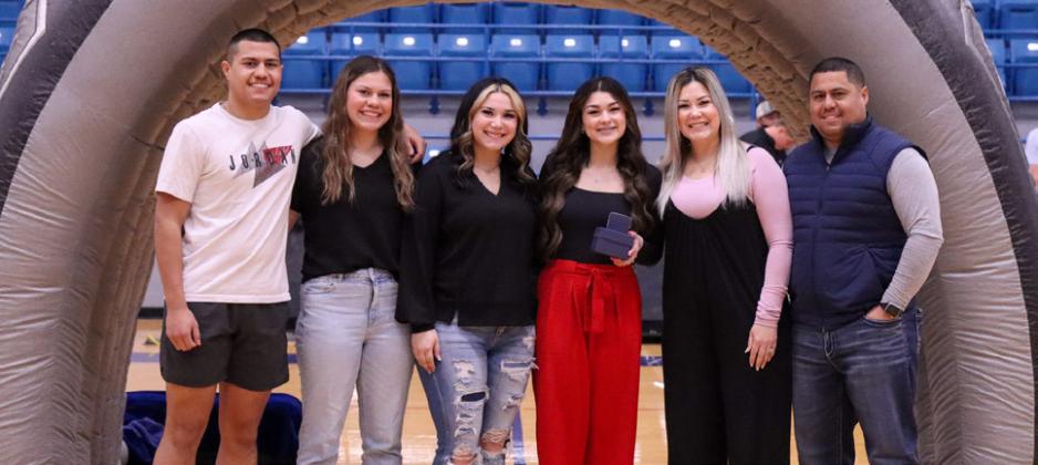 Childress High School hosts Junior Ring Ceremony