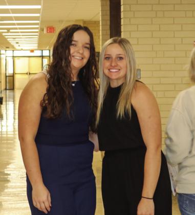 Memphis High School hosts Veterans Day breakfast, program