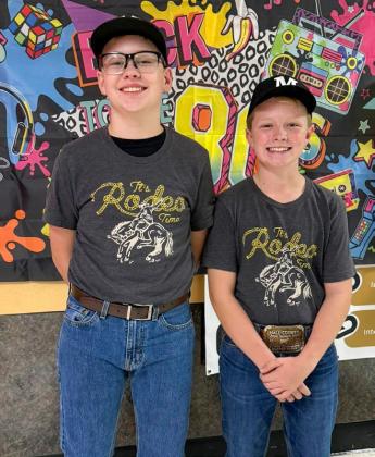 Seeing double: Cyclones show school spirit during Twin Day