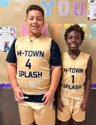 Seeing double: Cyclones show school spirit during Twin Day
