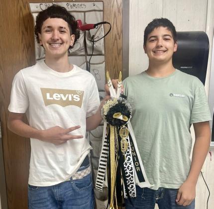 Floral design students gear up for homecoming