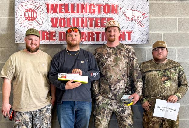 Rolla Outfitters, including, from left, Carson Lambert, Gavin Wood, John Holcomb, Parker O’Rear, wins the second-place Four Stringer, collecting $1,950 with a total weight of 130.12 lbs.