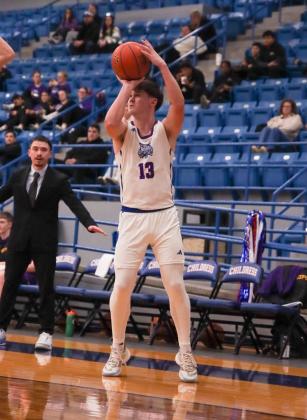 The Childress Bobcat bid farewell to their four-game losing streak, skating past the River Road Wildcats in a 64-32 final Tuesday, Jan. 20 in Childress, which they followed with a tight 73-71 victory over Tulia on Thursday, Jan. 22.