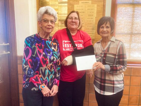 Modern Home Club welcomes Childress Chamber of Commerce Executive Director Susan Leary Thursday, Jan. 15 at the Childress County Heritage Museum. From left: Modern Home Club member Edie Johnson, Leary, Modern Home Club Secretary Raenell Smith.