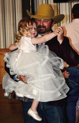 Mashburn Event Center hosts annual Father-Daughter Dance
