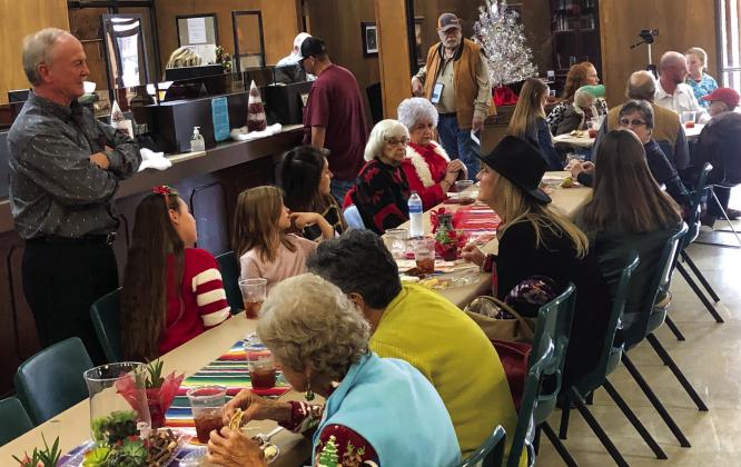 Wellington State Bank patrons partake in Christmas Open House