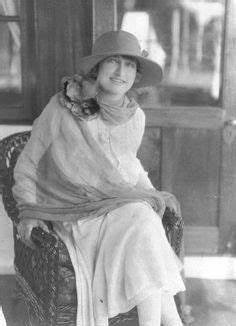 Electra Waggoner at age 40.
