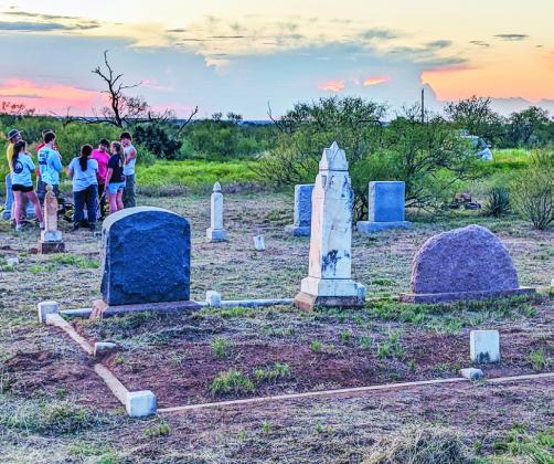 Youth project impacts Loco Cemetery