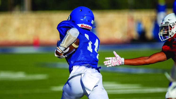 The Red River Sun/Nicole Dill Kicking off the 2022 season, the Childress Bobcats and Wellington Skyrockets scrimmage Friday, Aug. 12 at Fair Park Stadium in Childress. For additional photos, see 2B.