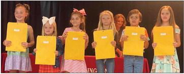 Chandi Taylor’s first graders accept A Honor Roll and American Citizenship awards as follows. From left: Rafe Barlow, A Honor Roll; Jessica Carter, A Honor Roll; Jenna Faulks, A Honor Roll, American Citizenship; Cora Henard, A Honor Roll; Easton Ryan, A Honor Roll, American Citizenship; Blair Ward, A Honor Roll.