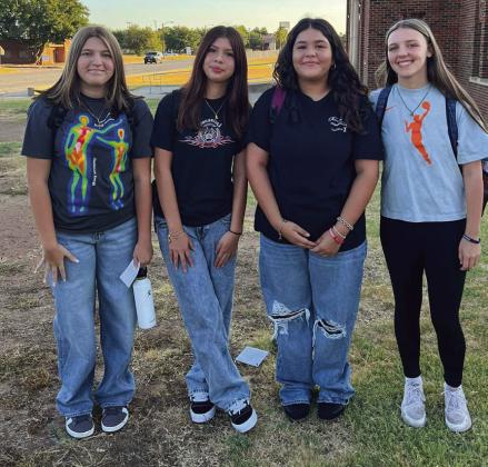 Childress Junior High School students celebrate busy first week of school