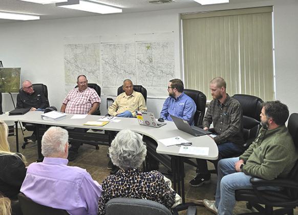 Greenbelt Water Authority Board Members meet with Freese &amp;amp; Nichols Engineering representatves and members of the public April 7. Sun Photo