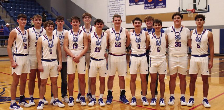 Area teams battle for Childress Rotary Club Holiday Basketball Invitational Championship