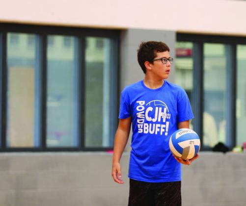 Bobkittens compete in powderbuff volleyball