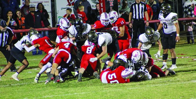 Wellington clinches District 5-2A Division II title