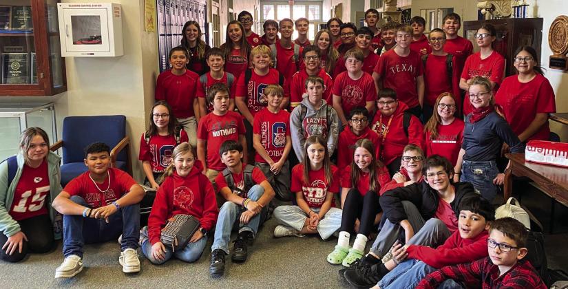Childress goes ‘red’for Straton
