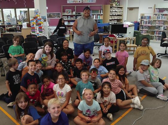 Wellington Opportunity Center students experience Summer Reading