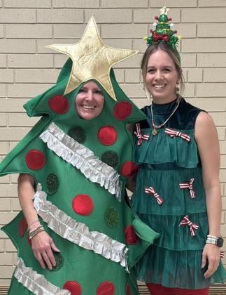 Memphis ISD staff gets in the Christmas spirit
