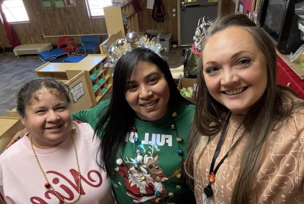 Memphis ISD staff gets in the Christmas spirit