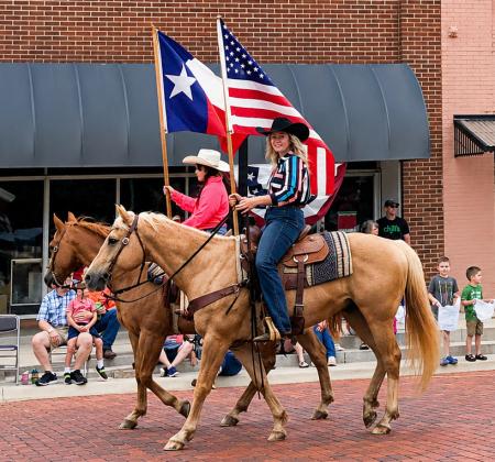 The clip-clop of horses’ hooves on Wellington’s downtown brick streets opened the 2025 patriotic Fourth of July parade as Dixie Thomas and Ellie Thomas carry the colors. Celebrating America’s 250th birthday, the 2026 “Red, White and Boots” Community Parade is set for 11 a.m. Saturday, July 4. The Collingsworth County Chamber of Commerce will host over 25 vendors and food trucks for the 10 a.m.-2 p.m. downtown event. BEV ODOM/THE GREENBELT INTREPID