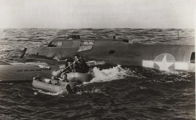 A scene from the 1945 movie, “Captain Eddie,” starring Fred MacMurray, Richard Crane played the role of Bill Cherry.