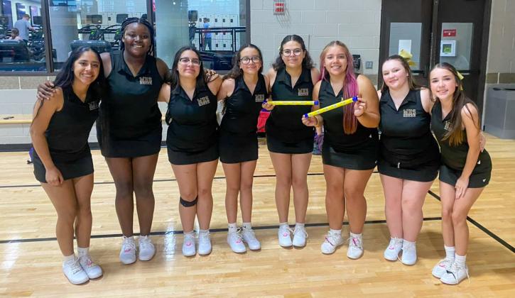 Memphis cheerleaders take on NCA cheer camp
