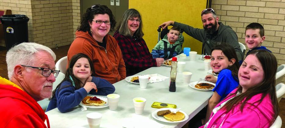 Wellington Lions appreciate pancake breakfast patrons