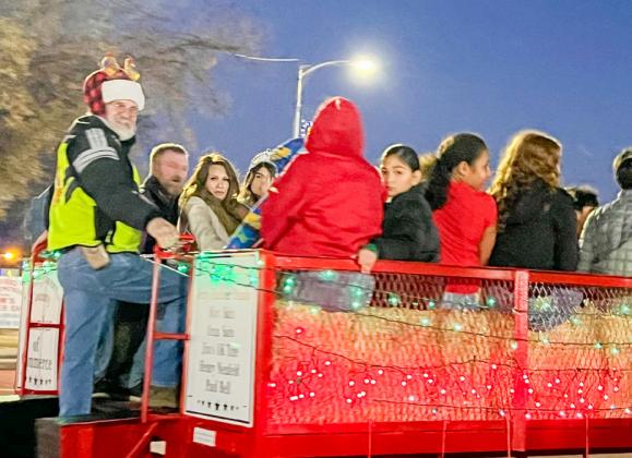 Visitors embrace Collingsworth County’s Lighting of the Square