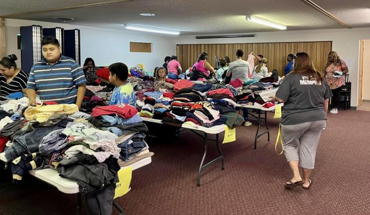 Memphis Church of Christ hosts school supply,clothing giveaway