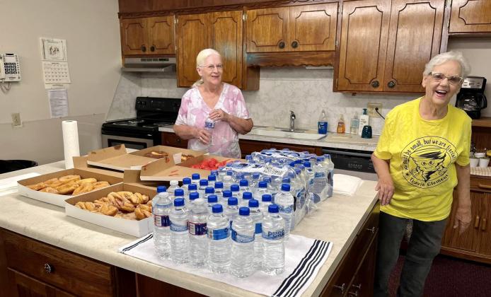 Memphis Church of Christ hosts school supply,clothing giveaway