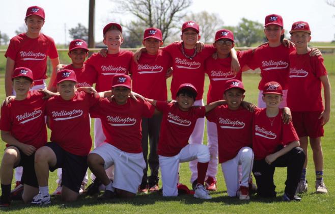 Coached by Vance Killian, 11-12-year-old players include Jake Anderson, Lyric Derr, Pierson Dwyer, Jeremiah Fields, Rance Fires, Blake Herrera, Radley Keys, Ryker Killian, Ezra Molina, Yzael Moreno, Cody Morris, Jackson Needham, Maverick O’Rear, Jayson Orozco, Easton Patterson, Holden Wischkaemper.