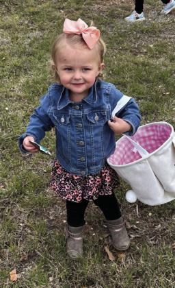 Memphis ISD hosts ‘egg’-citing hunts