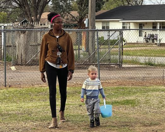 Head Start, pre-kindergarten and kindergarten students attend the Travis Elementary School Easter Egg Hunt Friday, March 29, prior to Memphis Independent School District’s early release. Photos Courtesy of Memphis ISD
