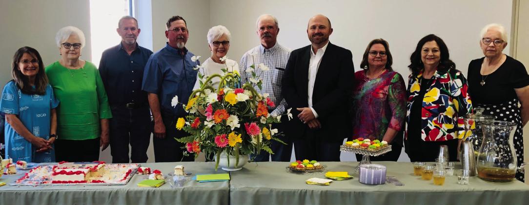 Collingsworth Chamber arranges Wellington City Manager reception