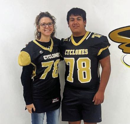 Senior Jesus Sanchez swaps with Summer Lindley.