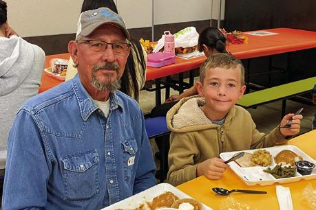 Gobble ‘til you wobble: Austin Elementary School hosts Thanksgiving lunch