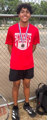 Angel Segovia, third-place boys’ singles.