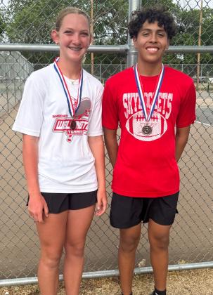 Kaesyn Kane, left, and Angel Segovia, third-place mixed doubles.