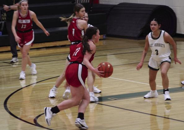 Skyrockets, Lady Rockets bargain for basketball action
