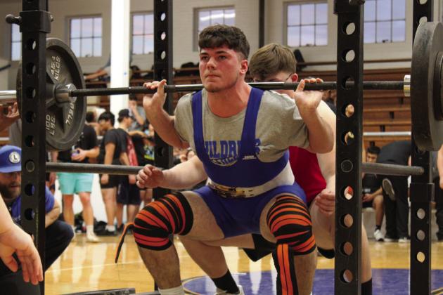 Bobcats lift big at Childress Invitational