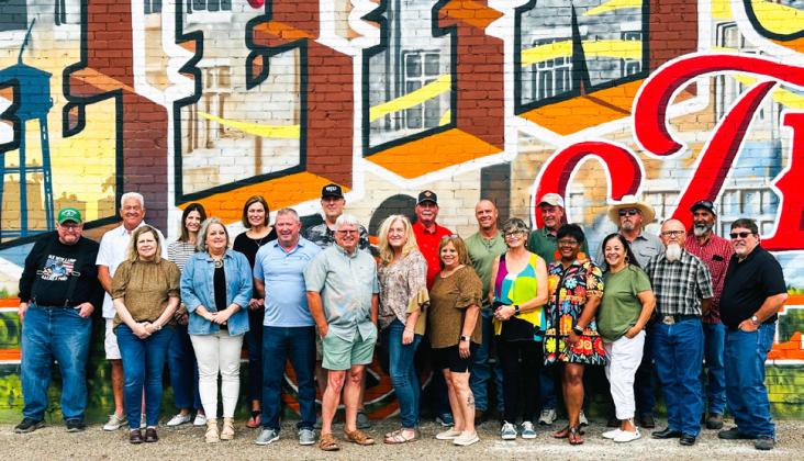 WHS Class of 1985 embraces 40th reunion
