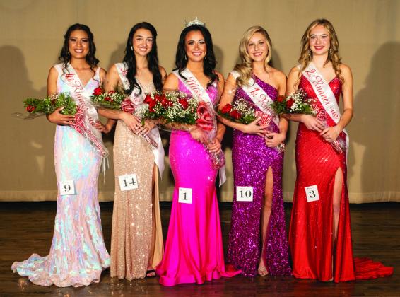 Wellington High School senior Summer Owens reigns as Miss Wellington 2022. Her court includes fourth runnerup senior Arianna Pena, left, third runner-up sophomore Gracie Lampe, first-runner up sophomore Harlee Gomez and second runner-up junior Madeleine Kane. Statham Photography