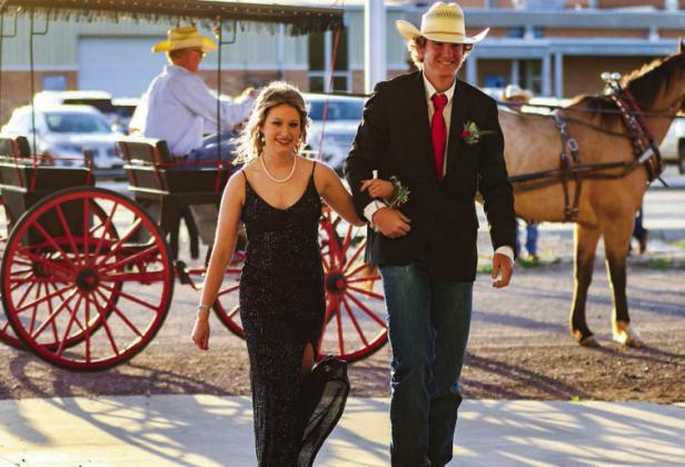 2023 Childress High School Prom: ‘The Beverly Hills Hotel’